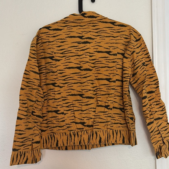 English Rose Animal print jacket - Picture 6 of 9
